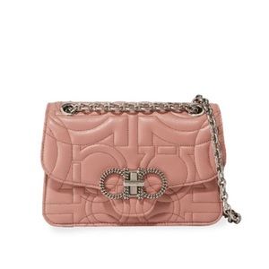 🔥🔥🔥NEW Salvatore Ferragamo Gancini Quilted Shoulder Bag